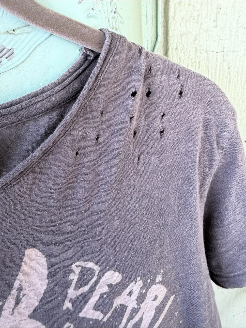 Lot of 2 Magnolia Pearl short sleeve tee shirts pink and gray. O/S will trade - Picture 4 of 11